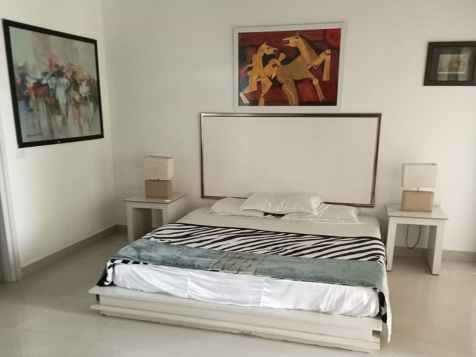 Room 1 Photo